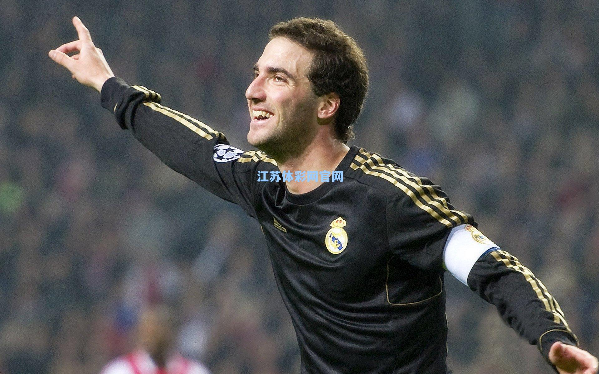 哈登盛赞格里芬进化,三分与持球能力已成联盟新威胁